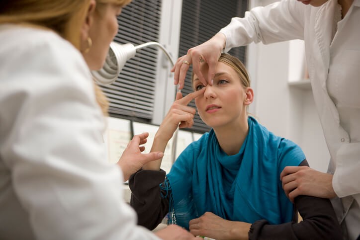 Por Qué Hacerse un Rinoplastia